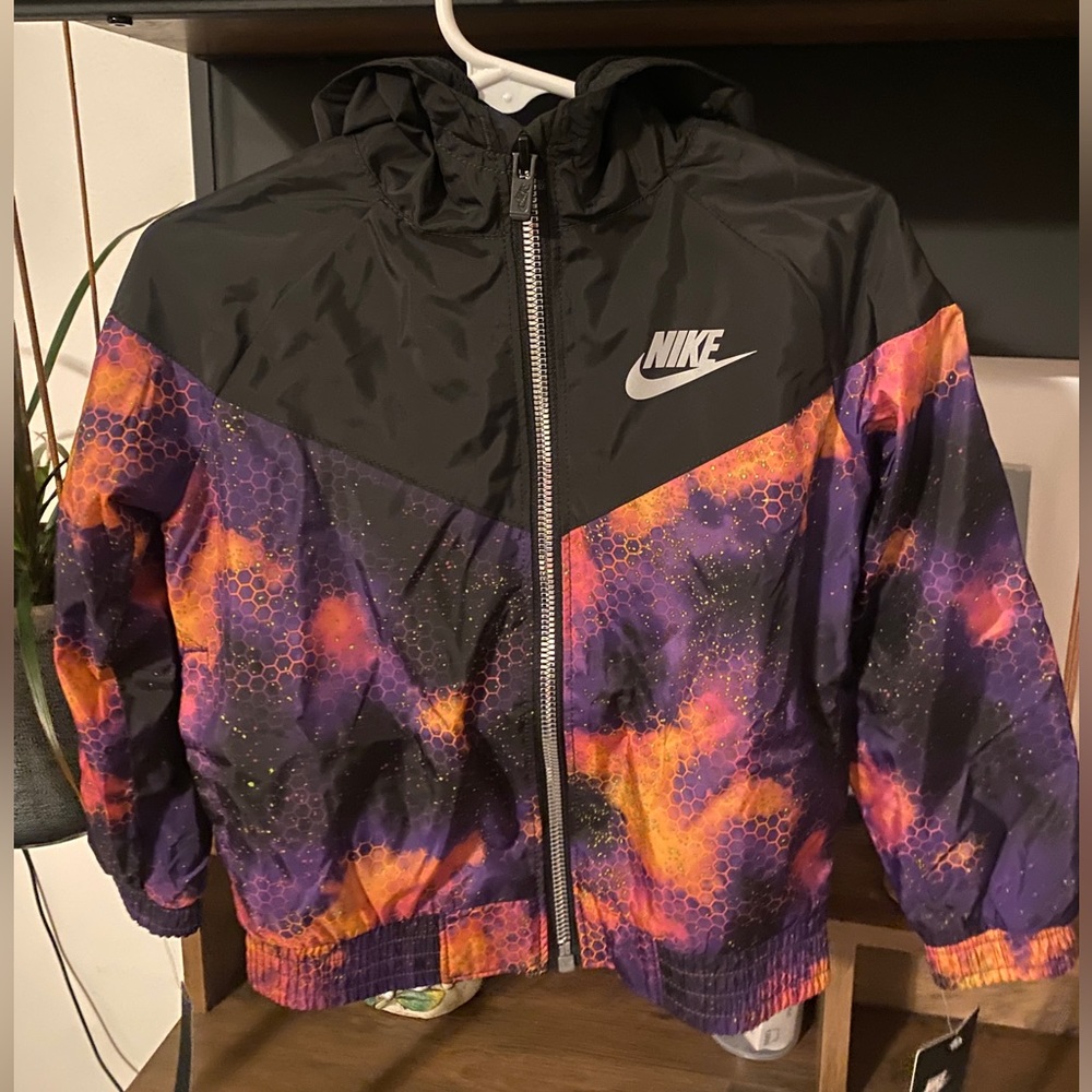 NWT Nike hooded Jacket toddler size 2t